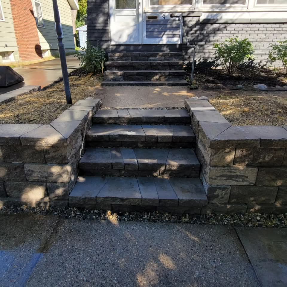 Mulch refresh and finished landscape by Bernal Landscape