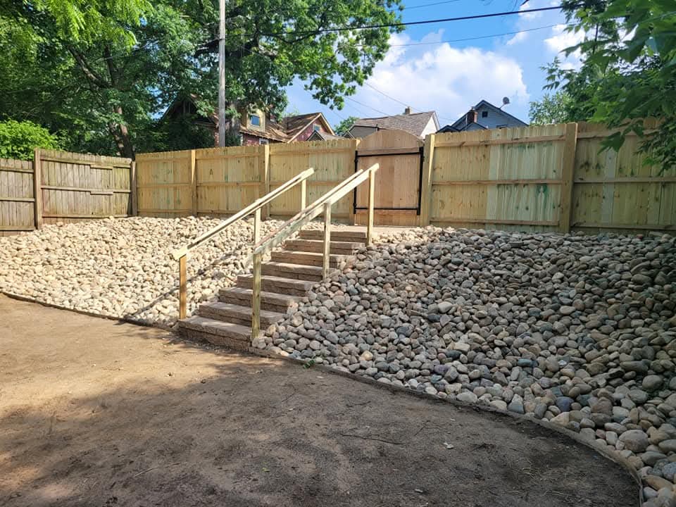 Mulch refresh and finished landscape by Bernal Landscape